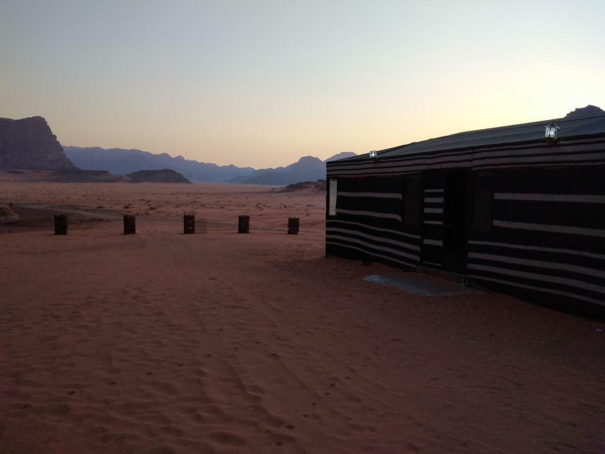 Wadi Rum Legend Camp Extérieur photo